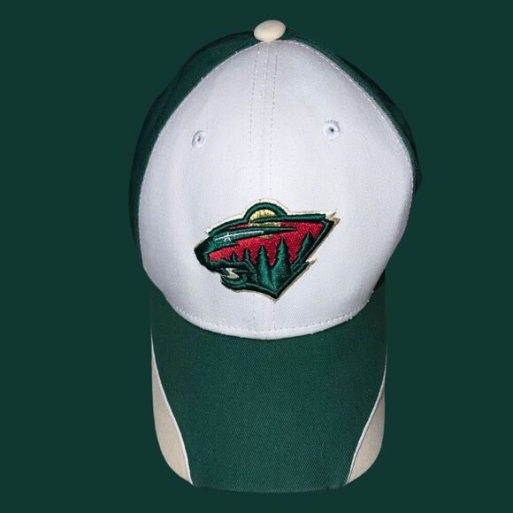 Reebok Face Off Mn Wild Hockey Snapback Hat - Picture 1 of 5